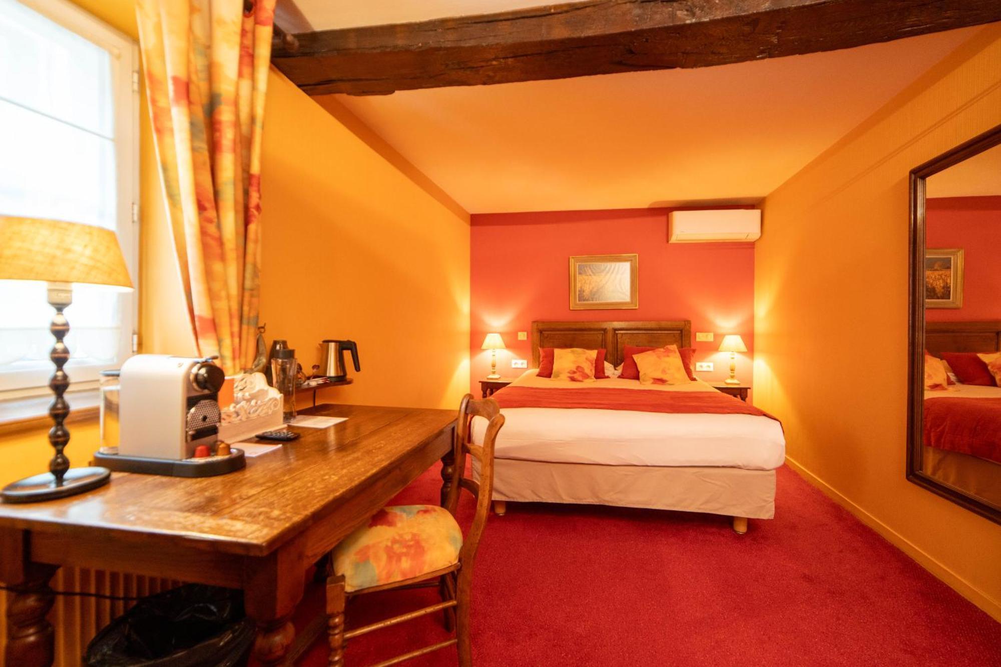 Hotel Wilson - Teritoria Dijon Luaran gambar