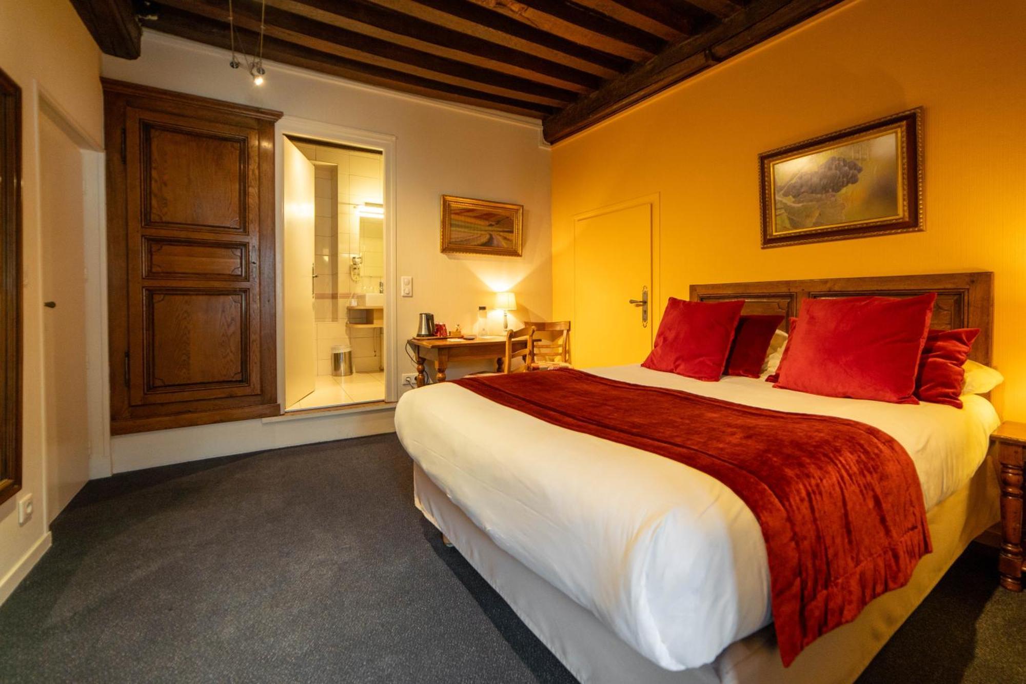 Hotel Wilson - Teritoria Dijon Luaran gambar