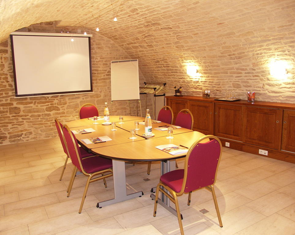 Hotel Wilson - Teritoria Dijon Luaran gambar